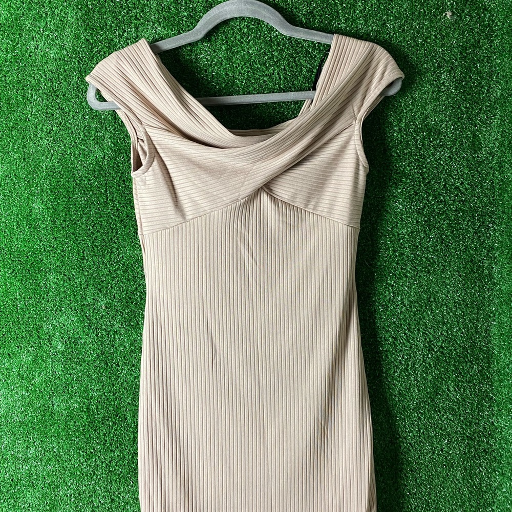 Forever 21 Pink Beige Short Dress